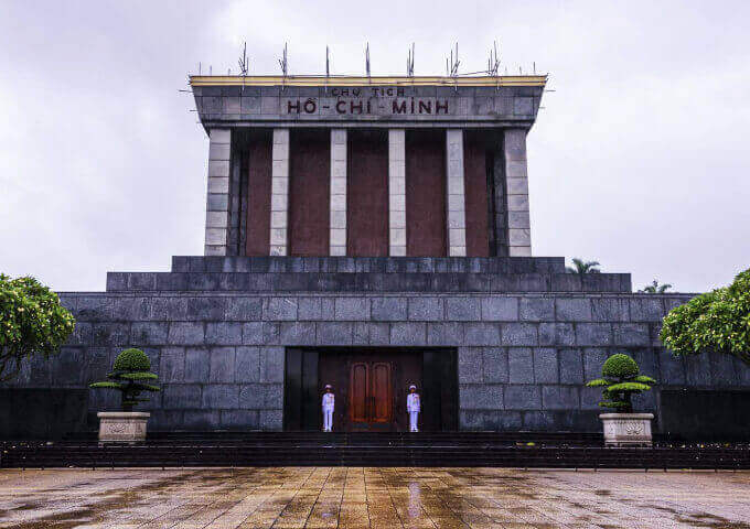 ho-chi-minh-mausoleum